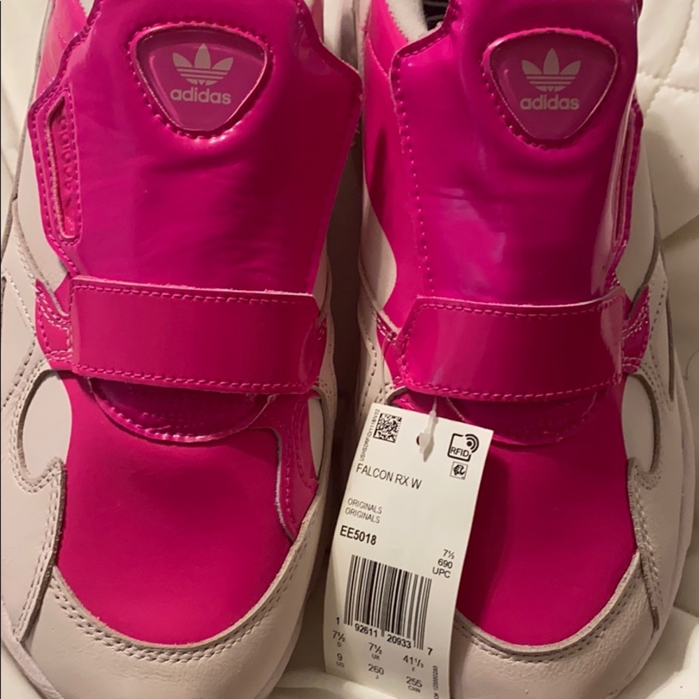Adidas - Picture 6 of 6